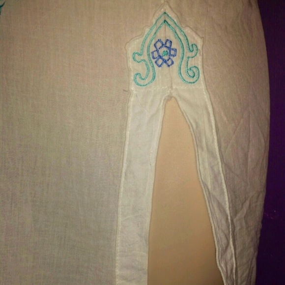 100% COTTON EMBROIDERED TUNIC - Picture 4 of 5